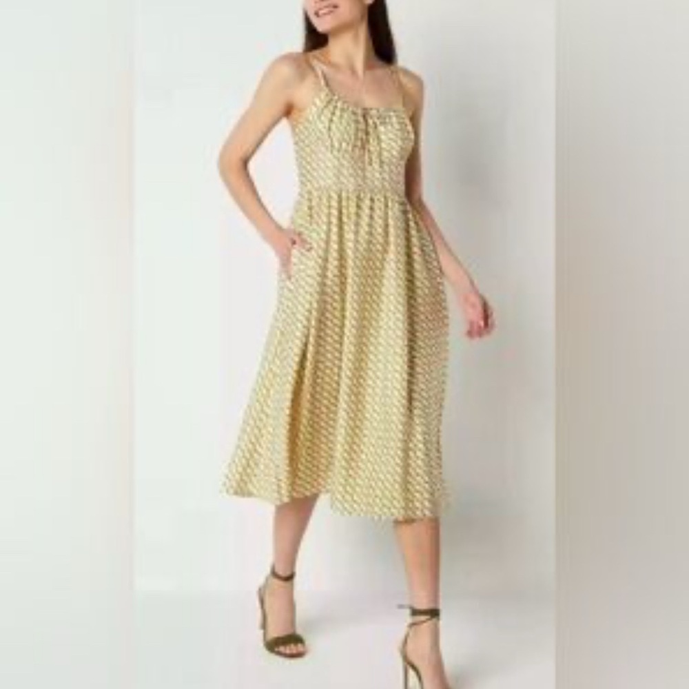 RyegrassYellow Patterned‎ Dress Medium